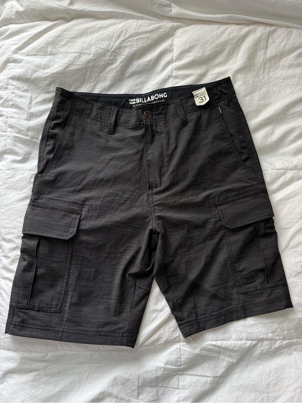 Billabong Scheme Submersibles Hybrid Cargo Shorts Black Size 31 M beach pool NWT